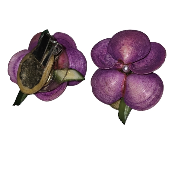 Beautiful Vintage 1950s Handmade Shell Flower Clip On Earrings 14 - Picture 2 of 2